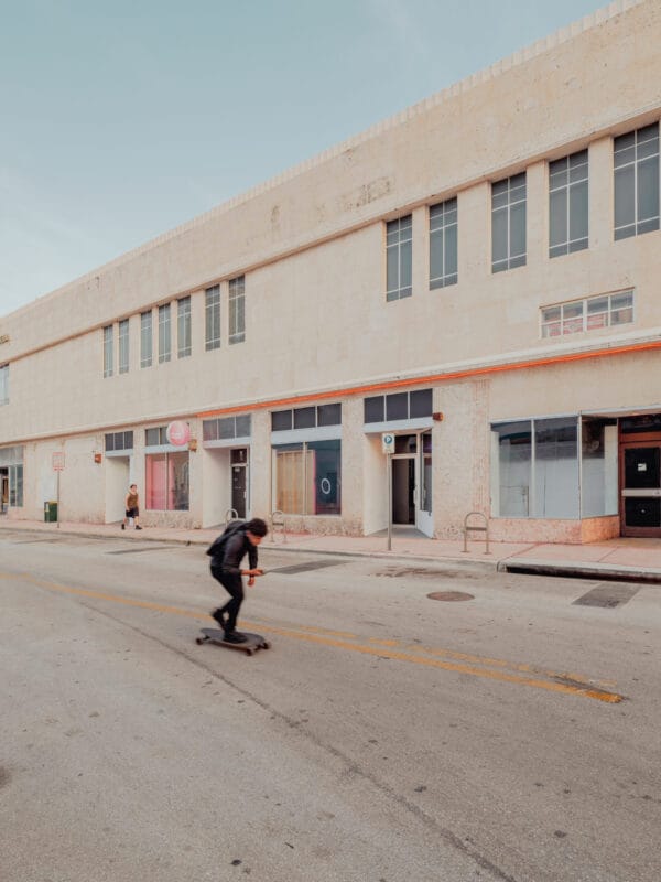 Miami-beach-Ludwig-Favre-Fine-Art