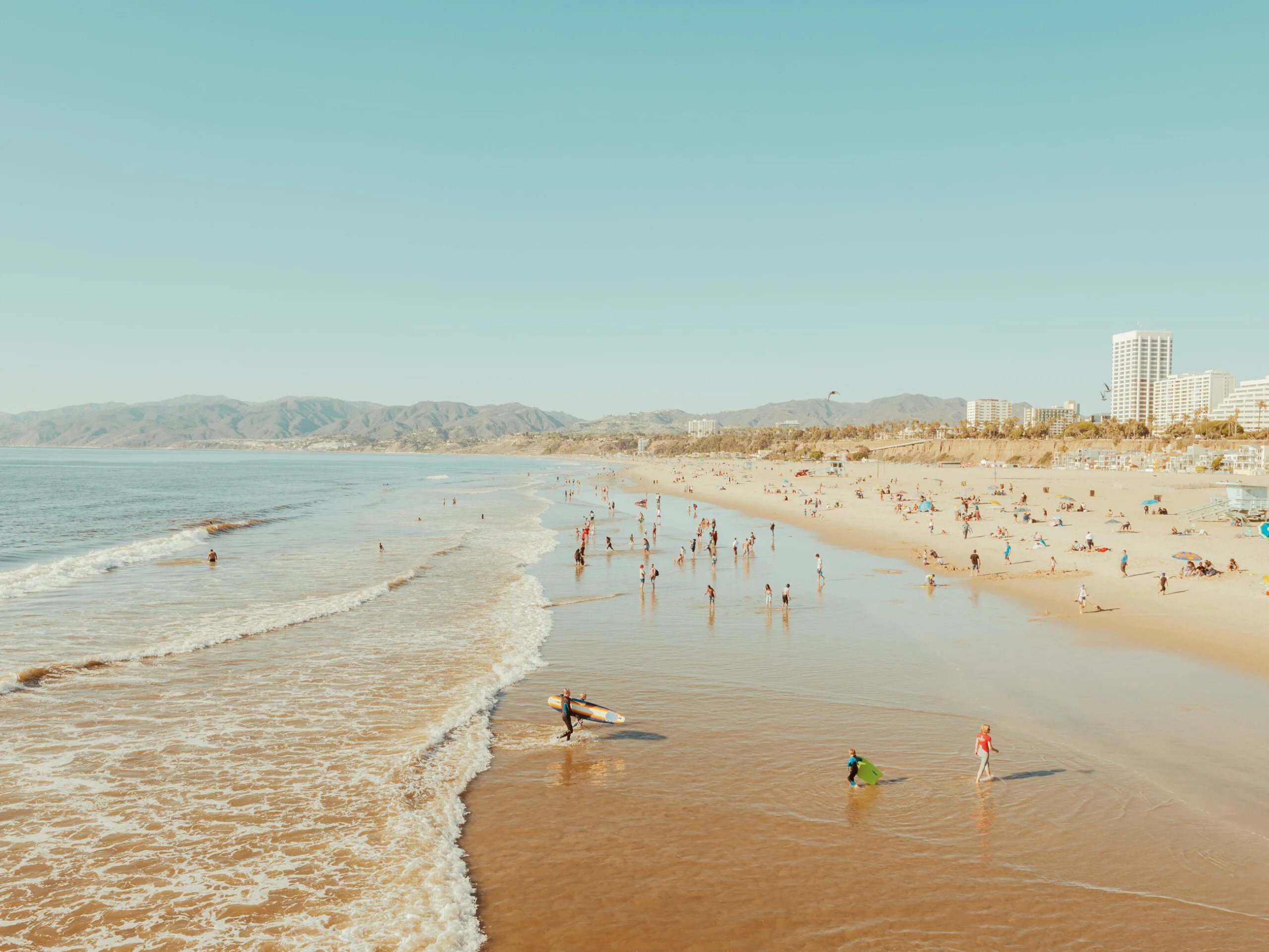Wide view of a sunny Los Angeles Venice Beach — limited edition fine art print by Ludwig Favre