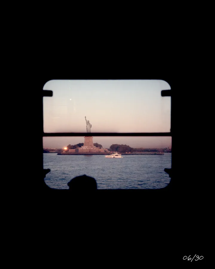Statue of Liberty in serene light — limited edition fine art print by Ludwig Favre Statue of Liberty in serene light — limited edition fine art print by Ludwig Favre
