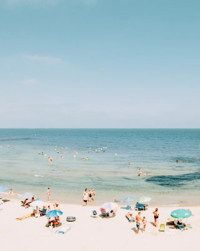 Sunny Costa del Sol beach scene — limited edition fine art print by Ludwig Favre Sunny Costa del Sol beach scene — limited edition fine art print by Ludwig Favre