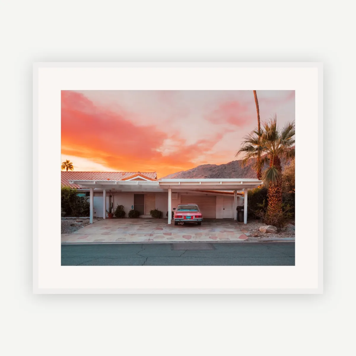 Palm Springs, Orange sky